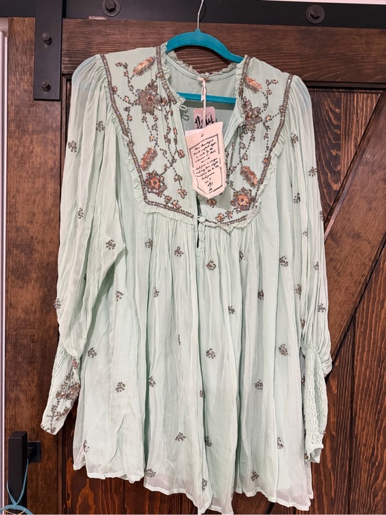 Free People Dresses & Skirts - Free People Mint Green Embroidered Mini Dress